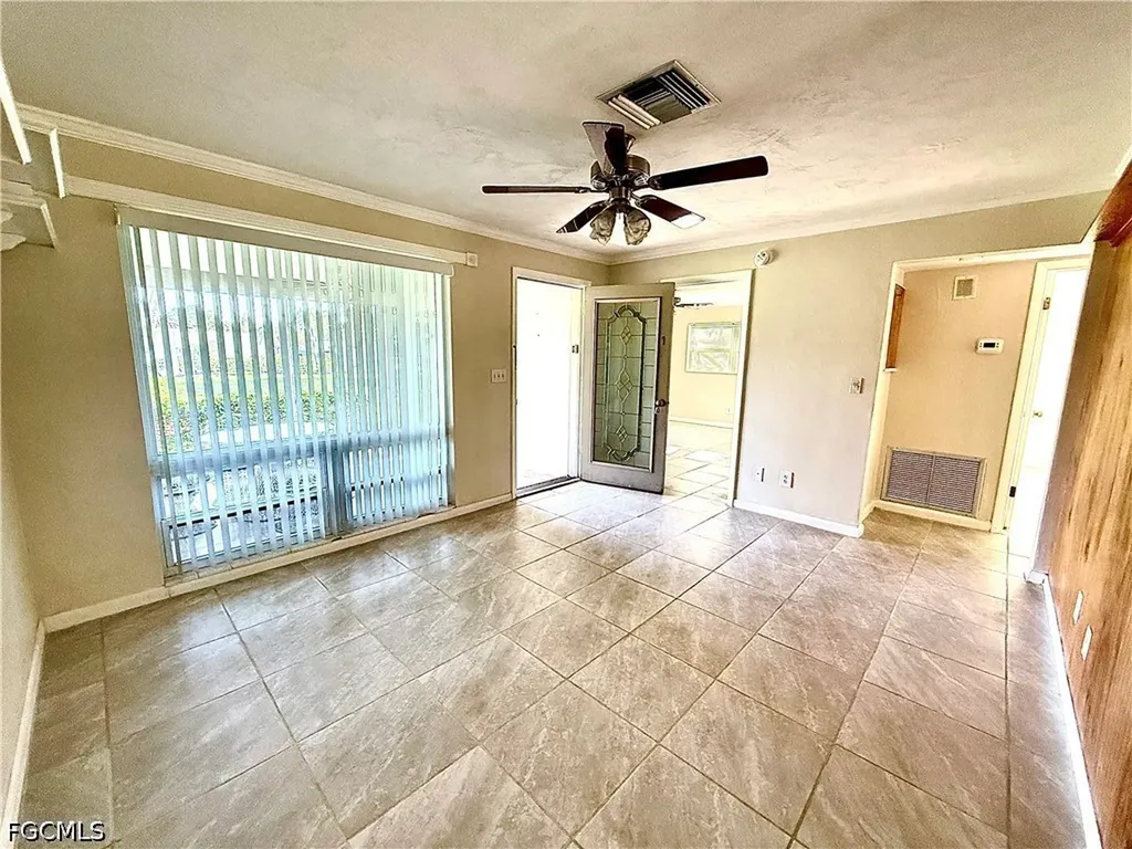 4937 Viceroy Court Cape Coral FL 33904