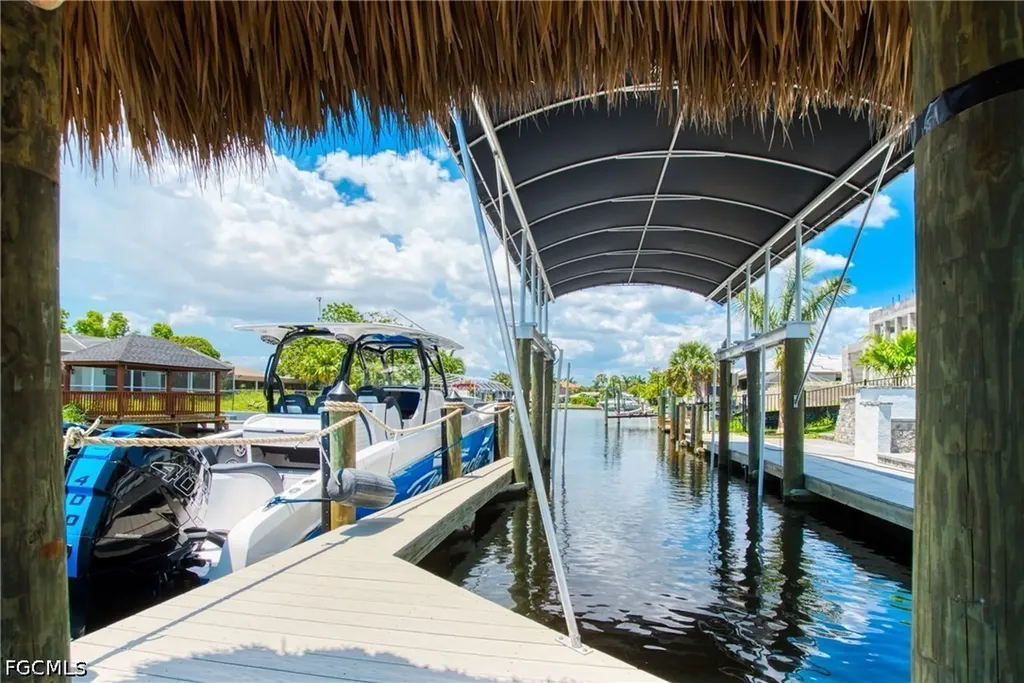5326 Bayshore Avenue Cape Coral FL 33904
