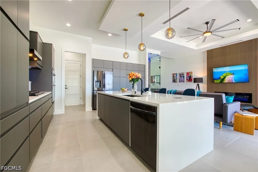 5326 Bayshore Avenue Cape Coral FL 33904