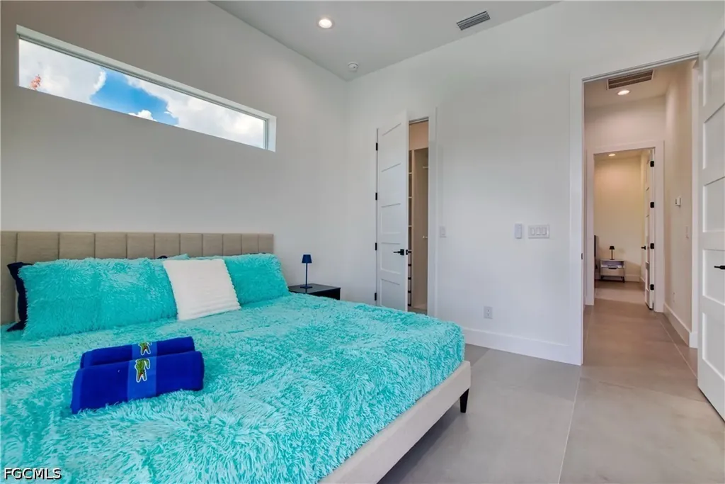 5326 Bayshore Avenue Cape Coral FL 33904