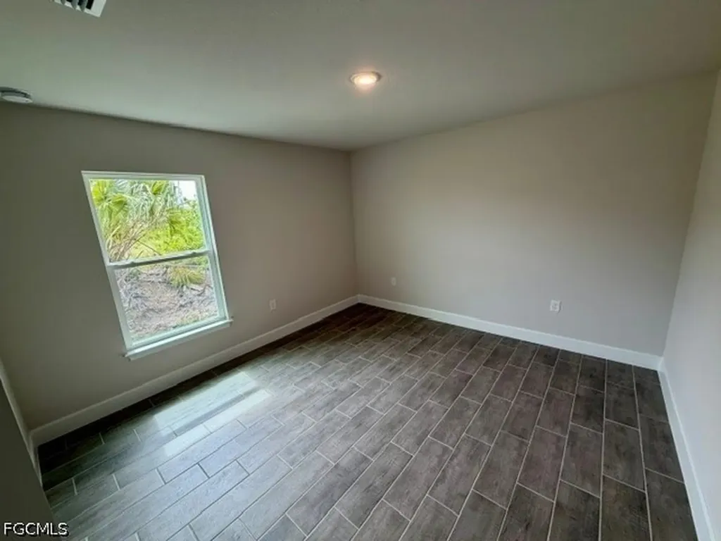 2745 NW 4th Terrace Cape Coral FL 33993