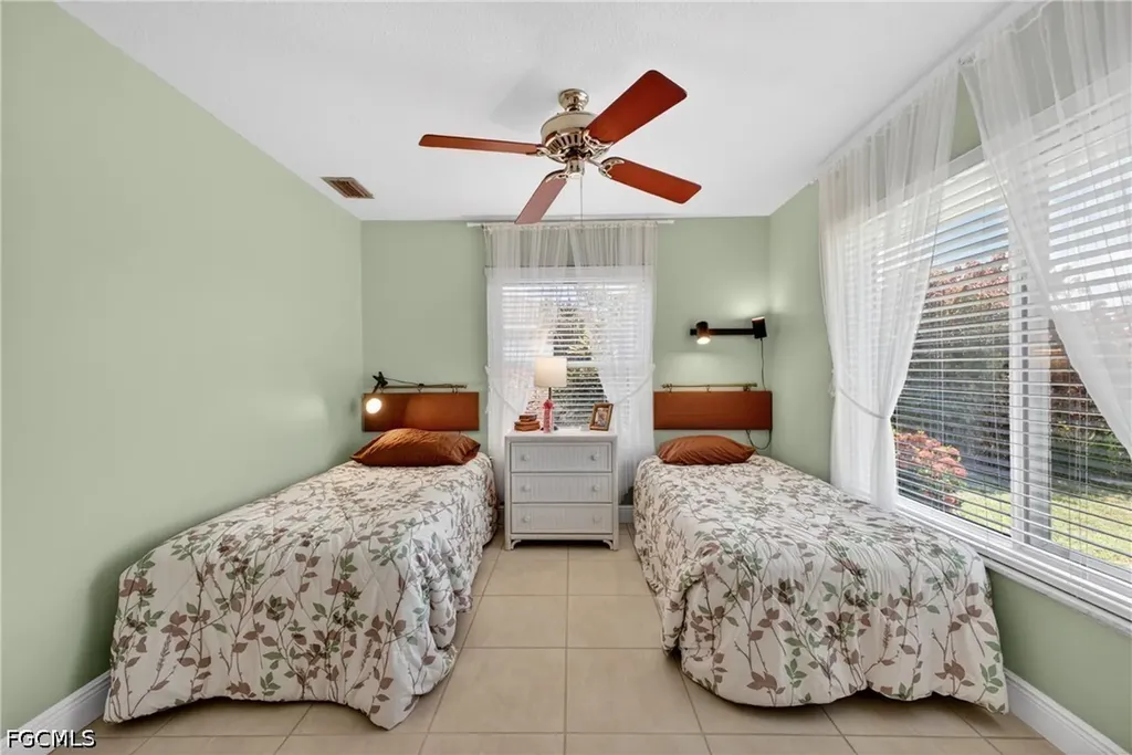 1314 Shelby Parkway Cape Coral FL 33904