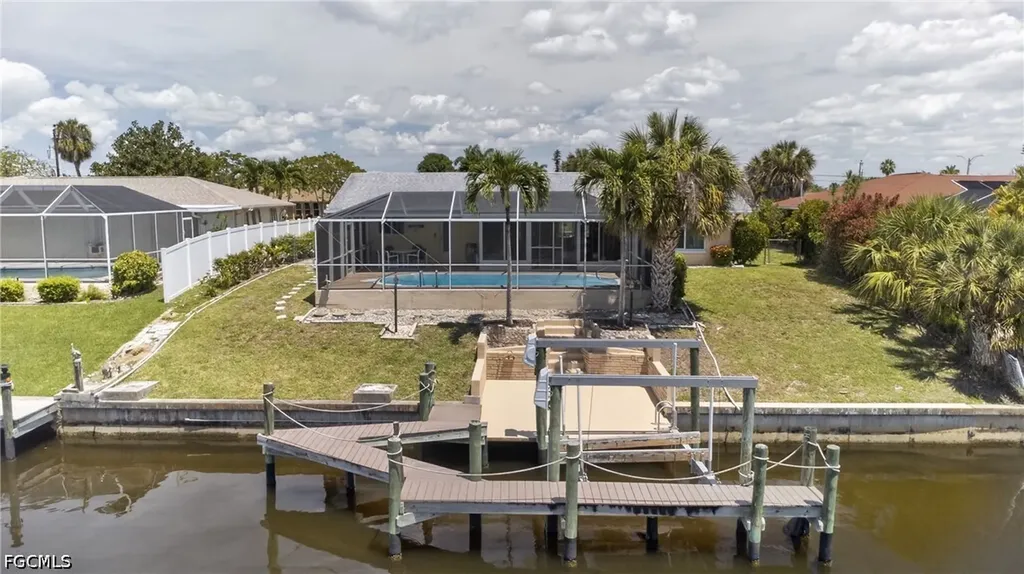 1314 Shelby Parkway Cape Coral FL 33904