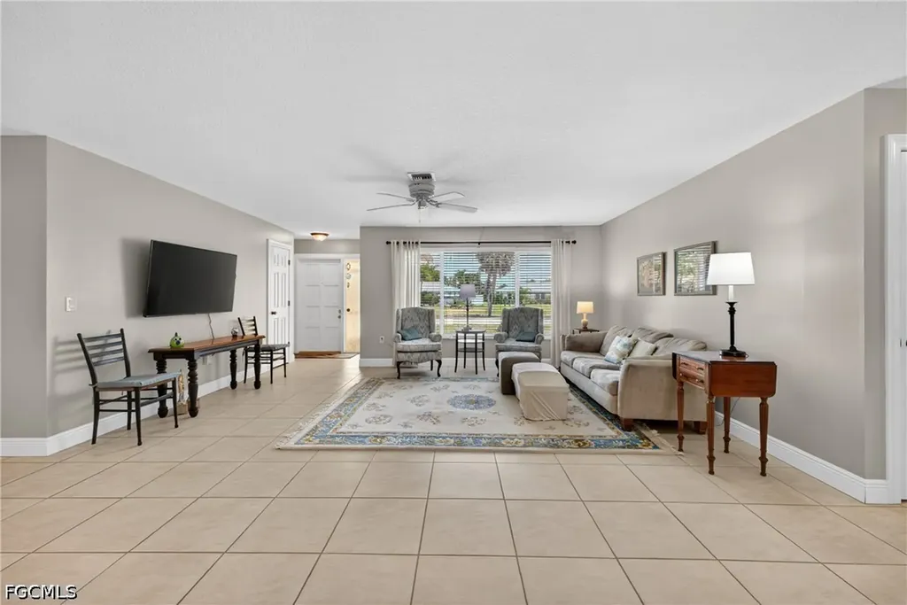 1314 Shelby Parkway Cape Coral FL 33904