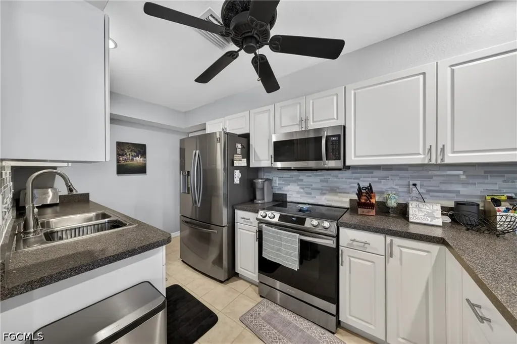 1308 SE 42nd Street Cape Coral FL 33904