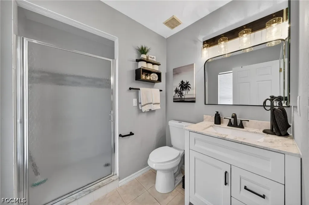 1308 SE 42nd Street Cape Coral FL 33904