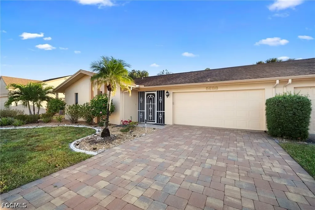 5688 Arvine Circle Fort Myers FL 33919