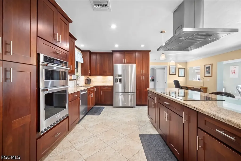5688 Arvine Circle Fort Myers FL 33919