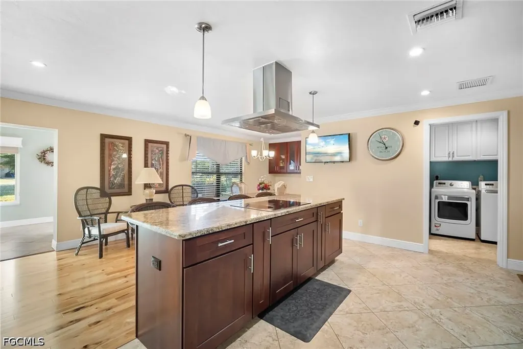 5688 Arvine Circle Fort Myers FL 33919