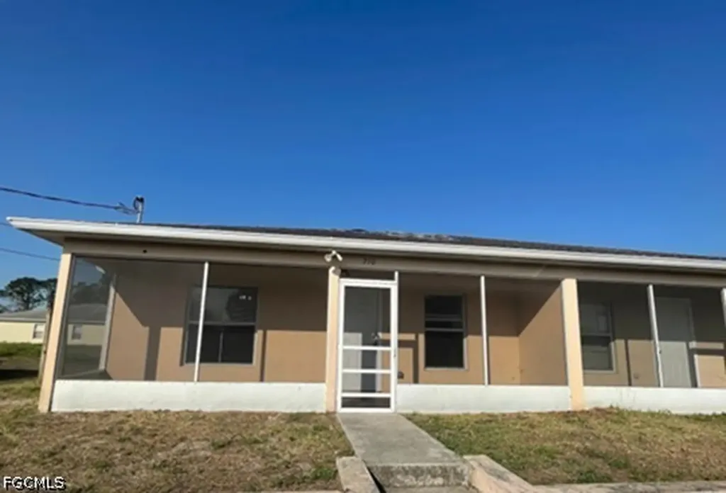 210 Hightower Avenue S Lehigh Acres FL 33973