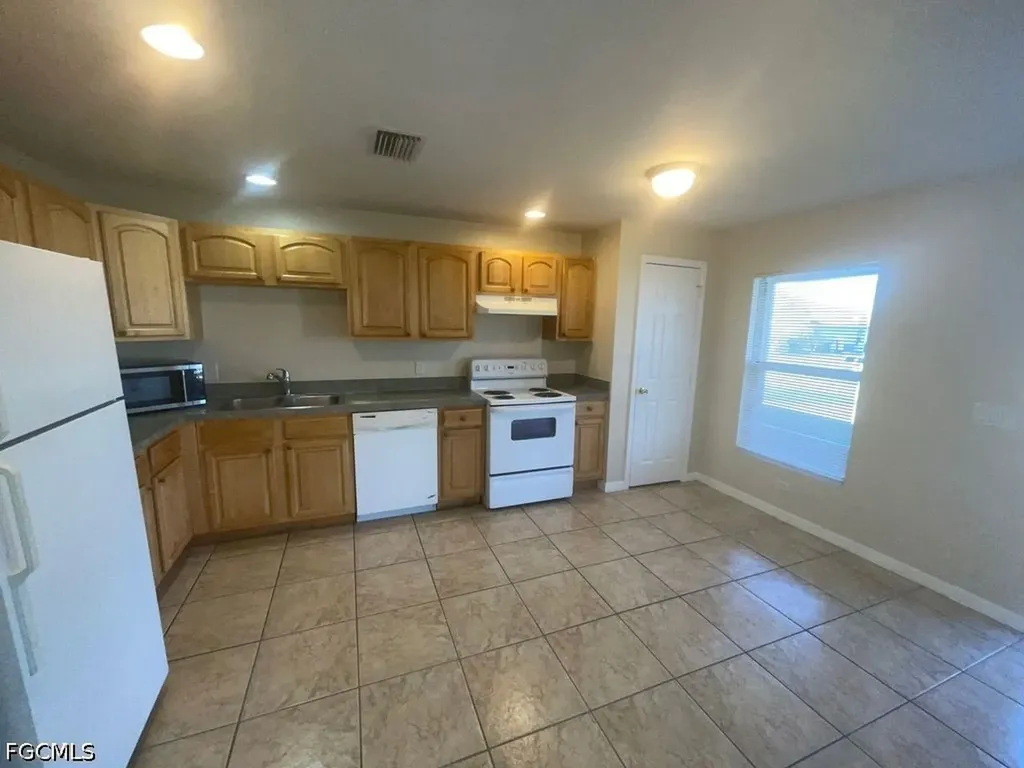 210 Hightower Avenue S Lehigh Acres FL 33973