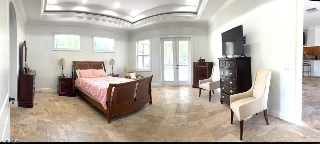 2410 4th Avenue NE Naples FL 34120