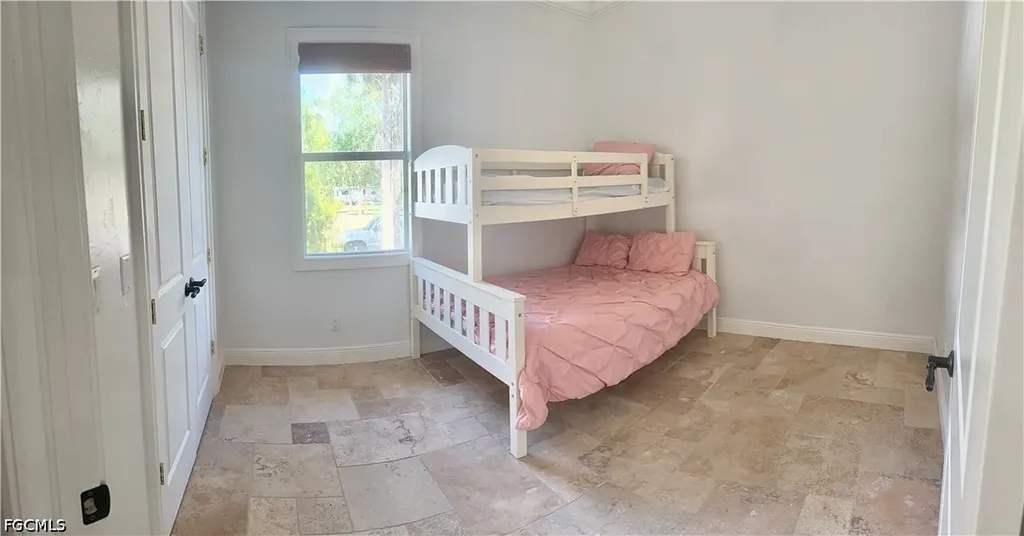 2410 4th Avenue NE Naples FL 34120