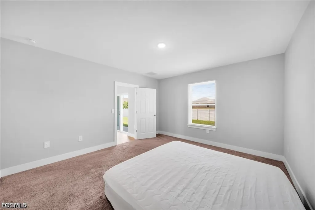 2835 NW Embers Terrace Cape Coral FL 33993