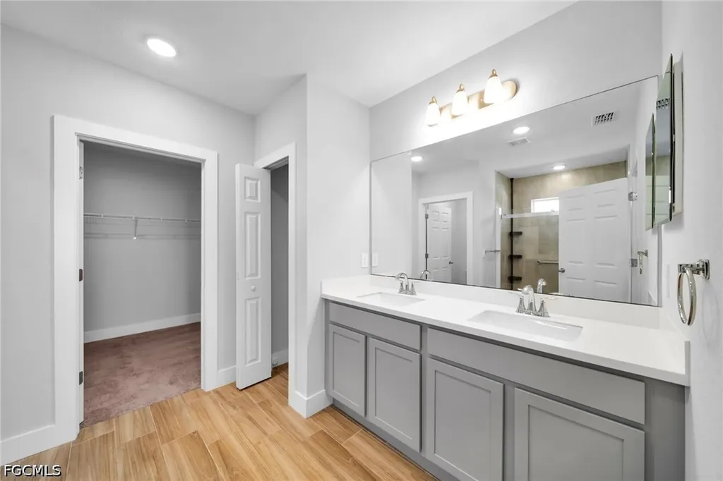 2835 NW Embers Terrace Cape Coral FL 33993