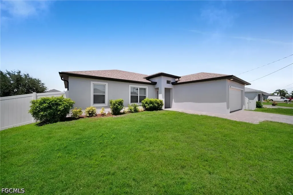 2835 NW Embers Terrace Cape Coral FL 33993