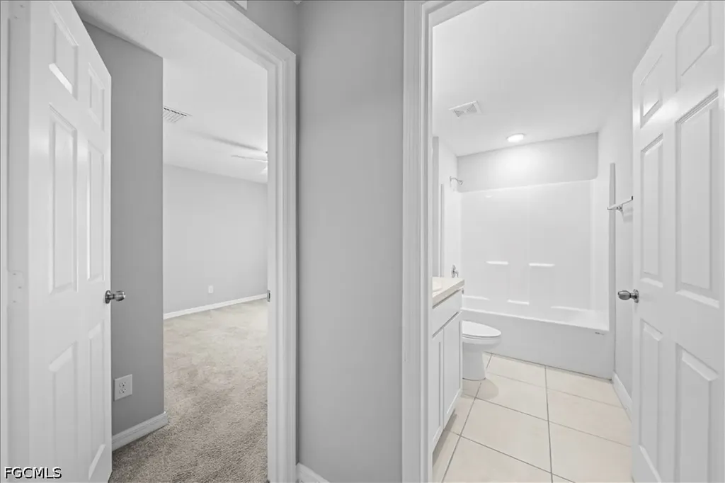 1426 NE 34th Street Cape Coral FL 33909