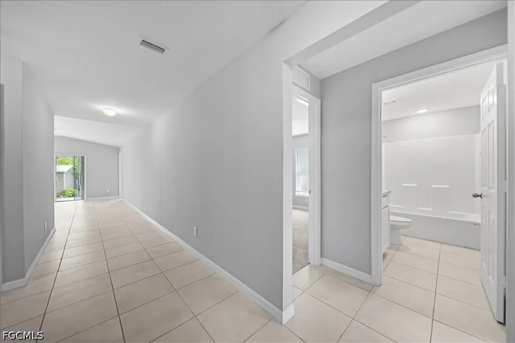 1426 NE 34th Street Cape Coral FL 33909