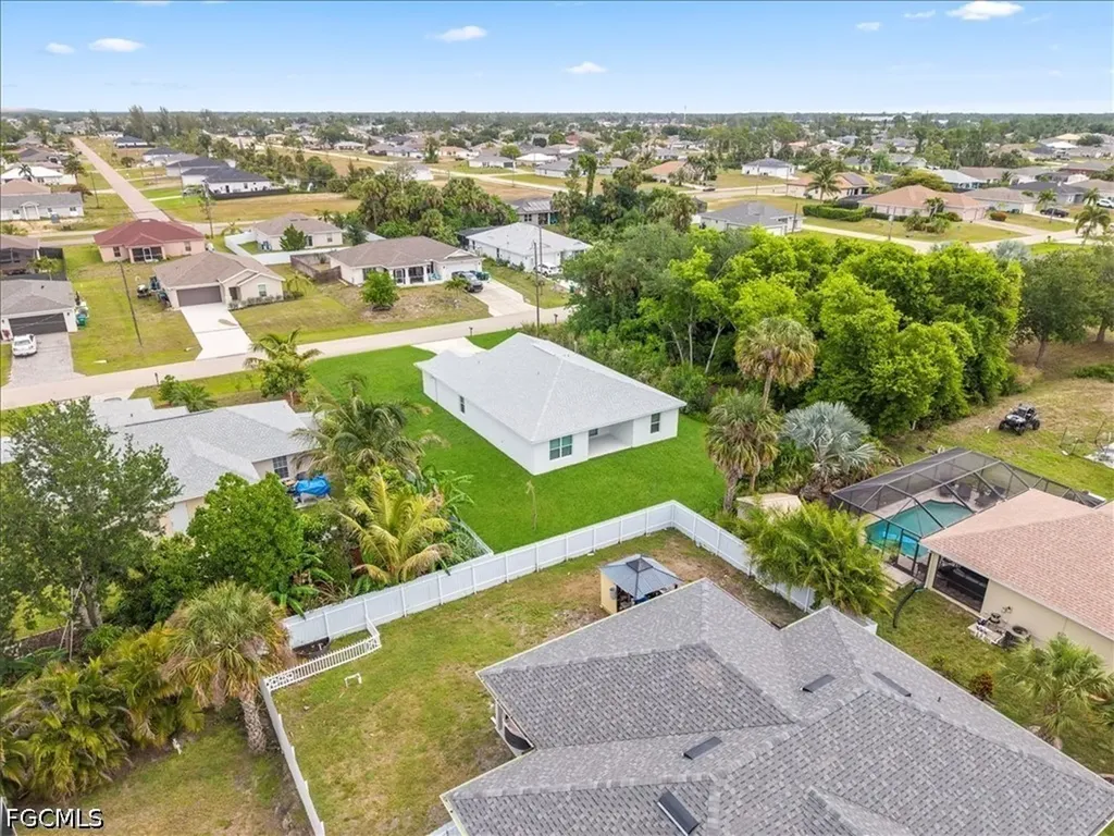 1426 NE 34th Street Cape Coral FL 33909