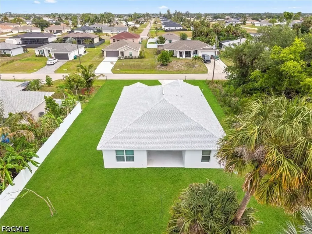 1426 NE 34th Street Cape Coral FL 33909