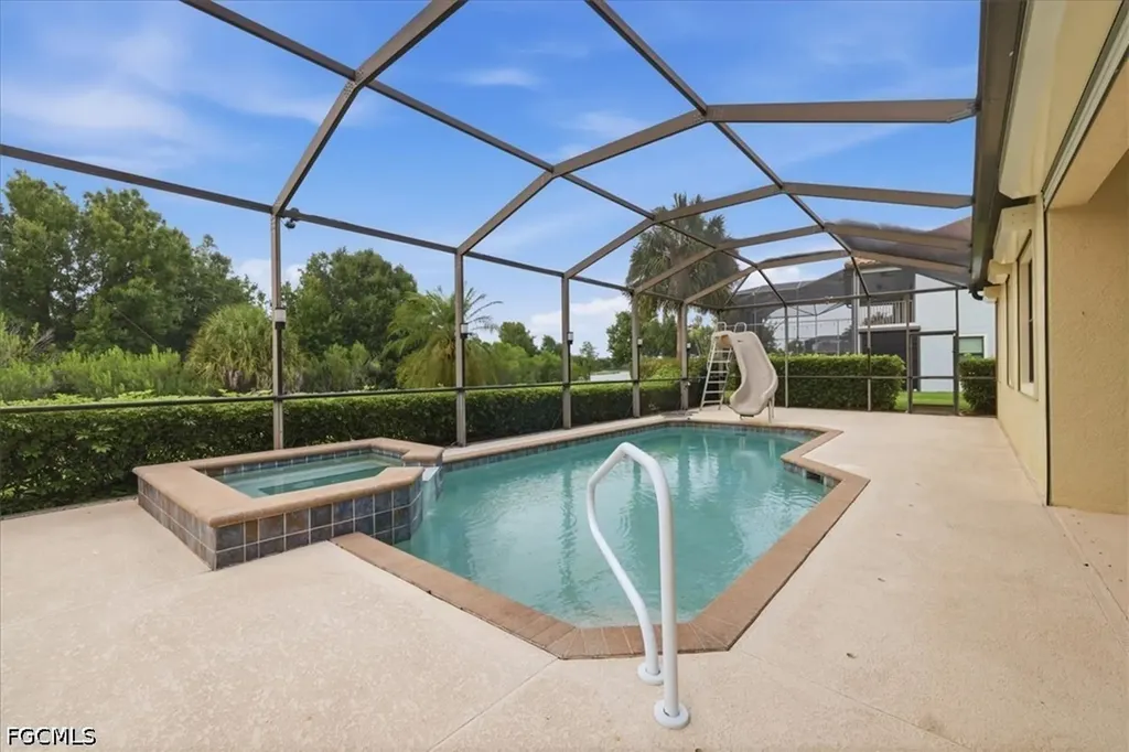 12526 Fairmont Drive Fort Myers FL 33913