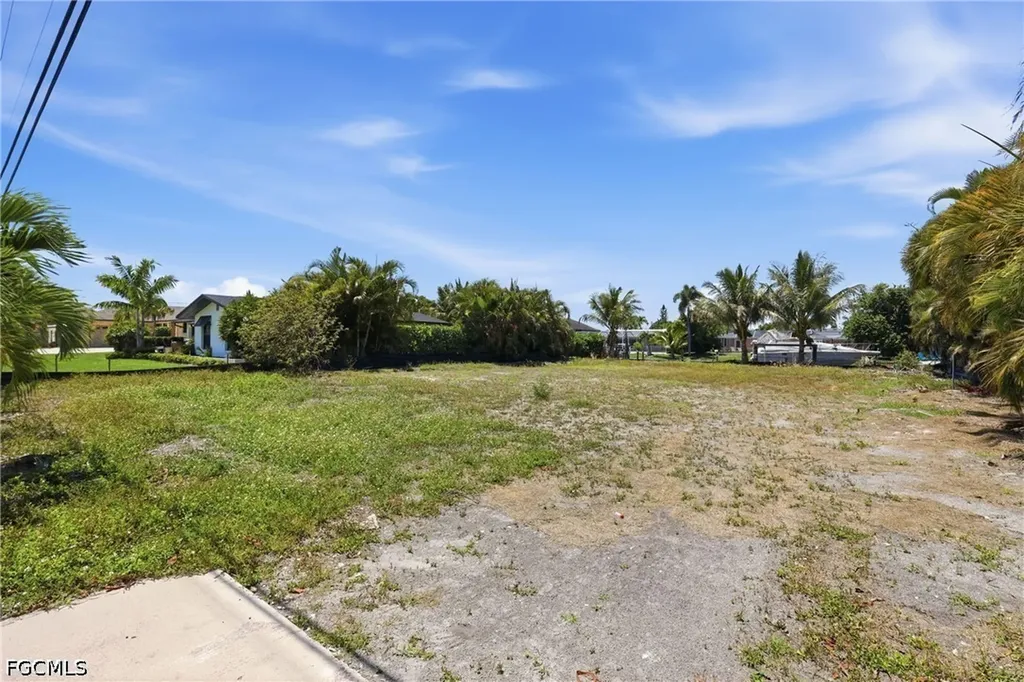 5606 Driftwood Parkway Cape Coral FL 33904