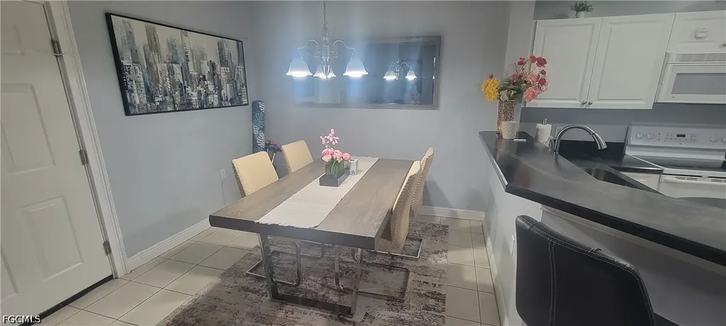 3940 Pomodoro Circle Cape Coral FL 33909