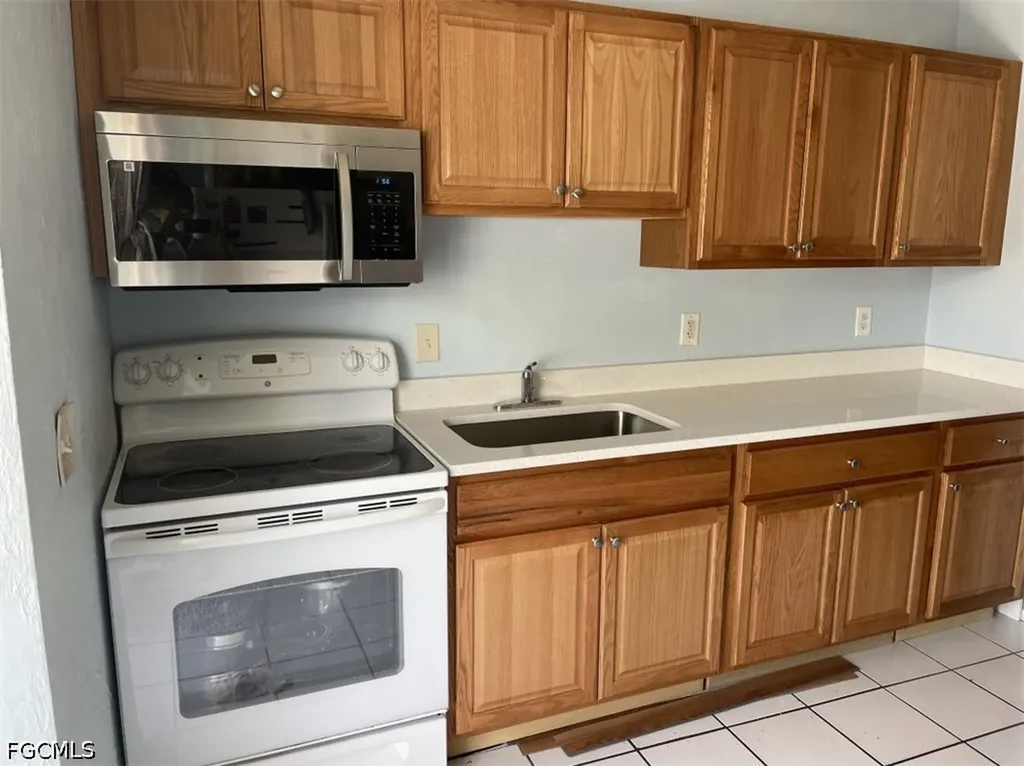 5455/5453 Third Avenue Fort Myers FL 33907