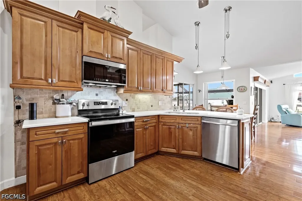 2511 SW 35th Lane Cape Coral FL 33914