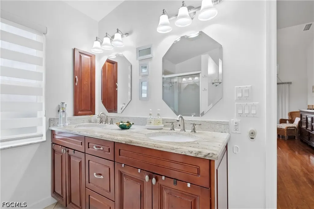 2511 SW 35th Lane Cape Coral FL 33914