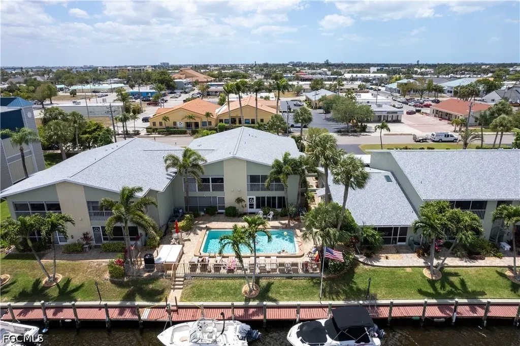 1409 SE 46th Lane Cape Coral FL 33904