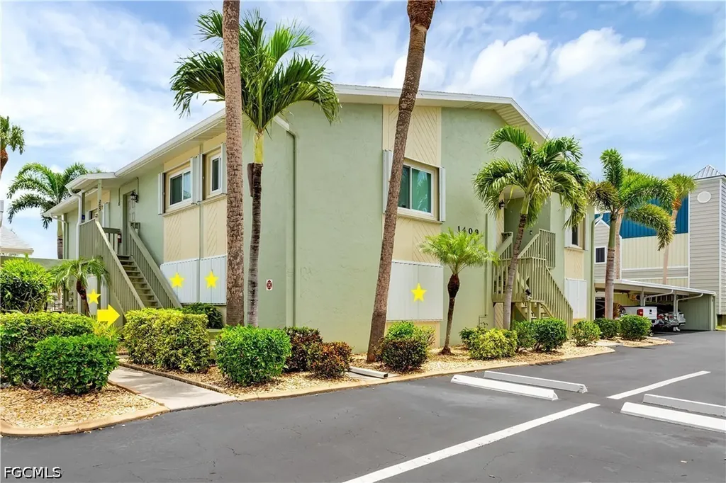 1409 SE 46th Lane Cape Coral FL 33904