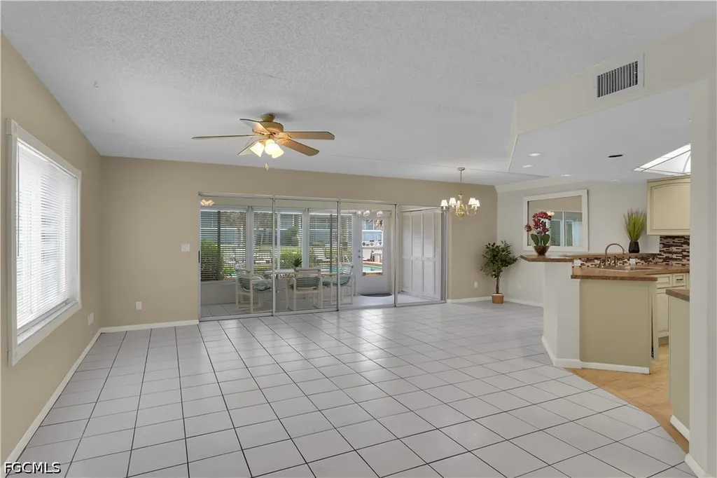 1409 SE 46th Lane Cape Coral FL 33904