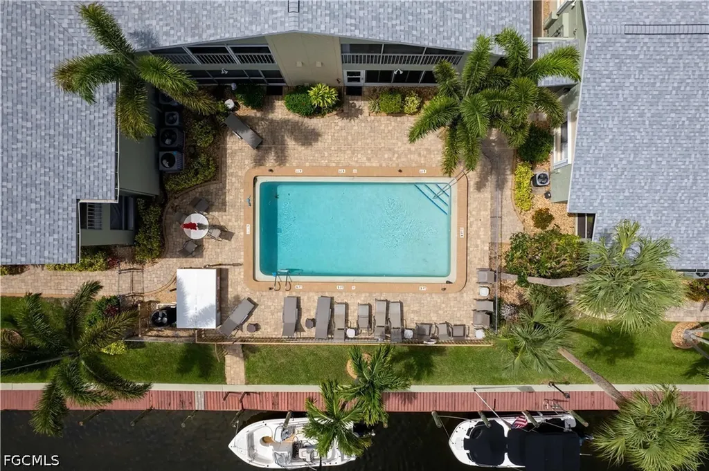 1409 SE 46th Lane Cape Coral FL 33904