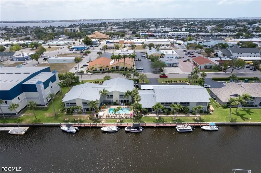 1409 SE 46th Lane Cape Coral FL 33904