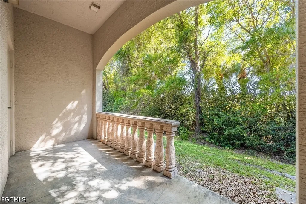 4968 Royal Gulf Circle Fort Myers FL 33966