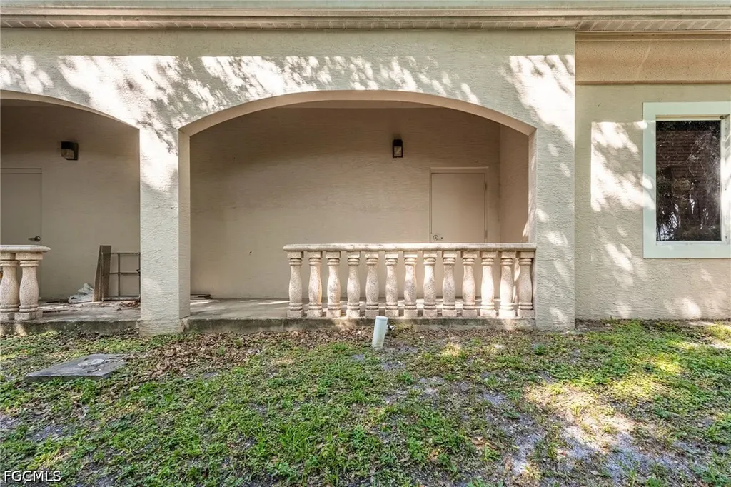 4968 Royal Gulf Circle Fort Myers FL 33966