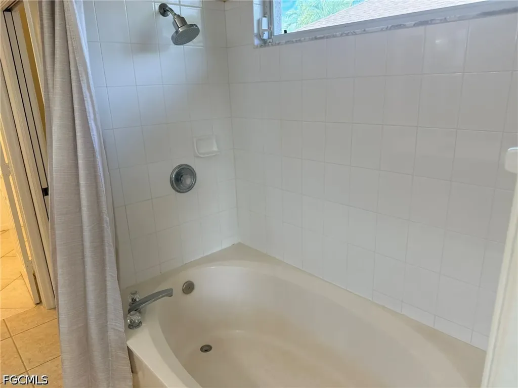 7899 Sandel Wood Circle W Fort Myers FL 33908