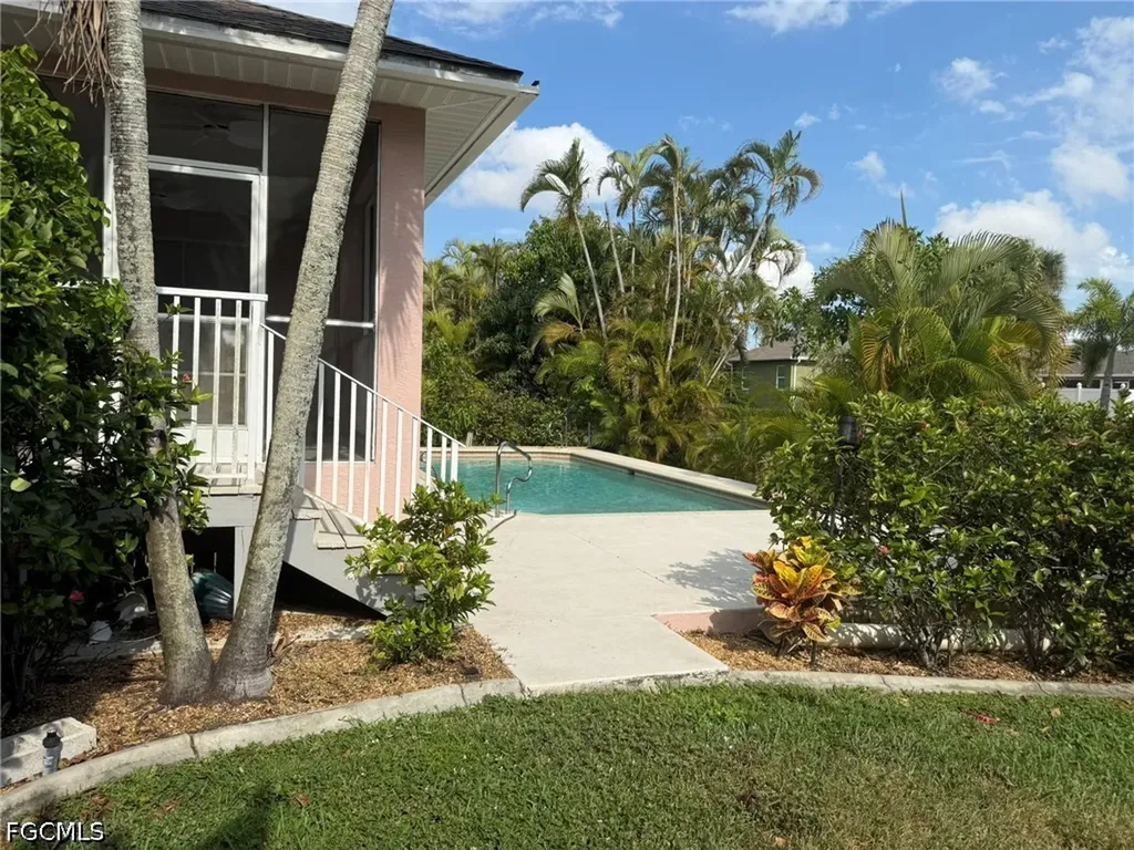 7899 Sandel Wood Circle W Fort Myers FL 33908