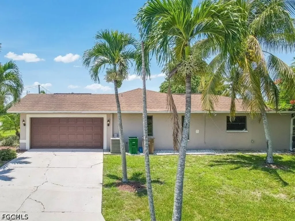 2518 SE 19th Avenue Cape Coral FL 33904
