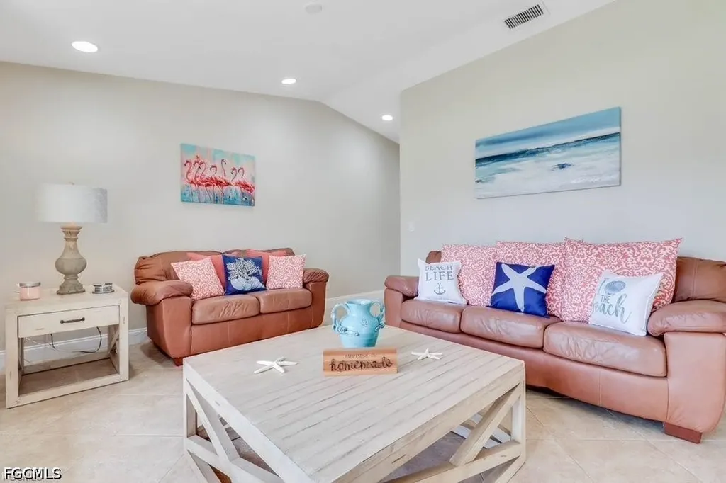 2518 SE 19th Avenue Cape Coral FL 33904