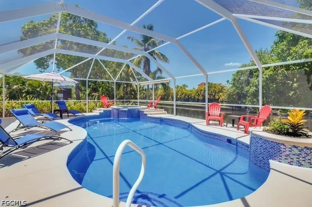 2518 SE 19th Avenue Cape Coral FL 33904