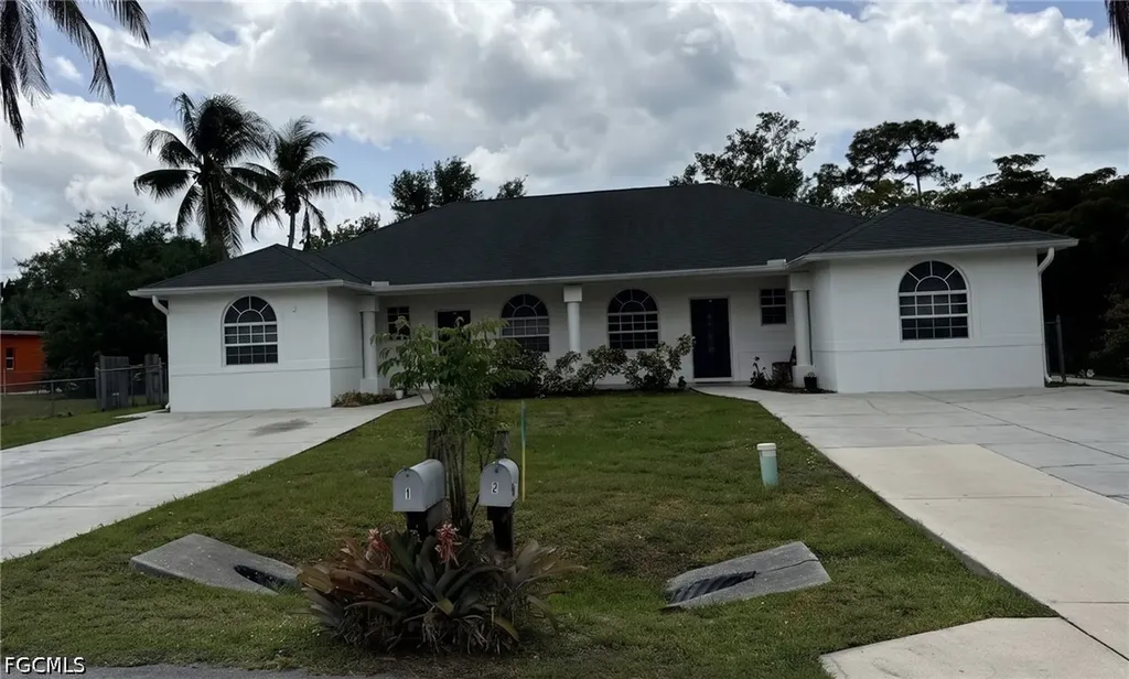 2500 Storter Avenue Naples FL 34112