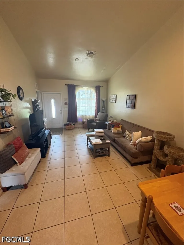2500 Storter Avenue Naples FL 34112