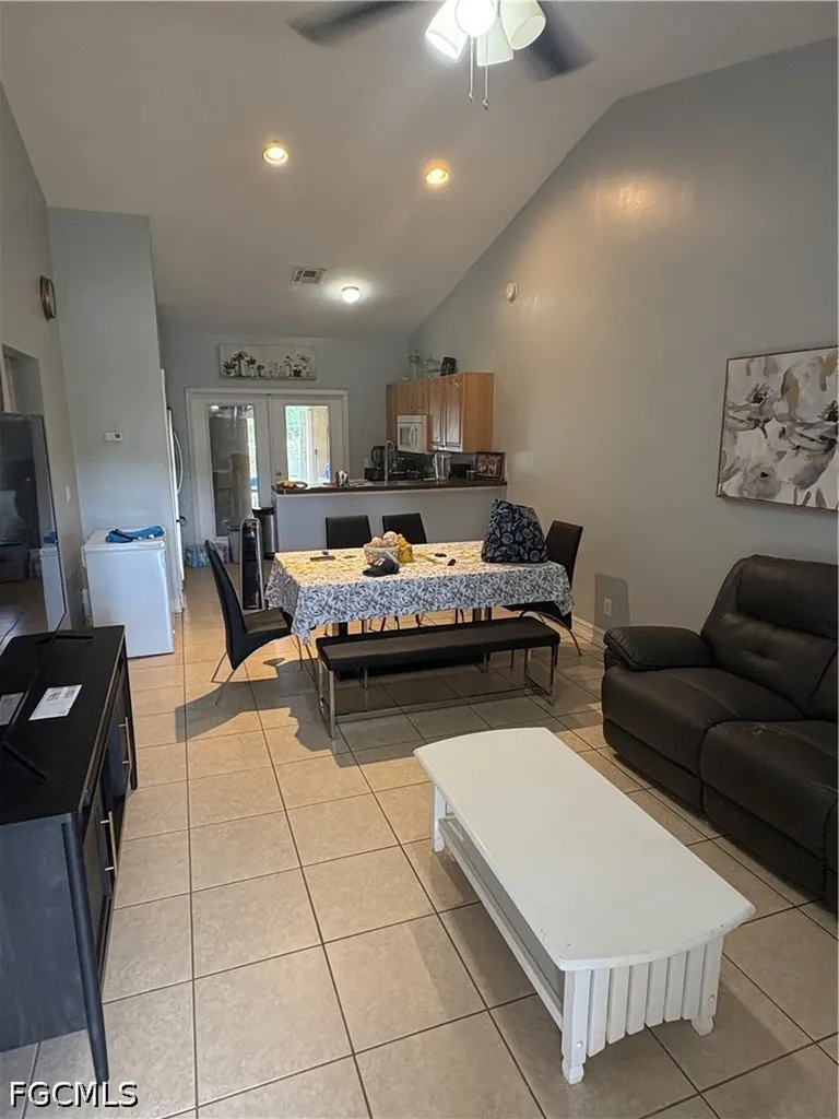 2500 Storter Avenue Naples FL 34112