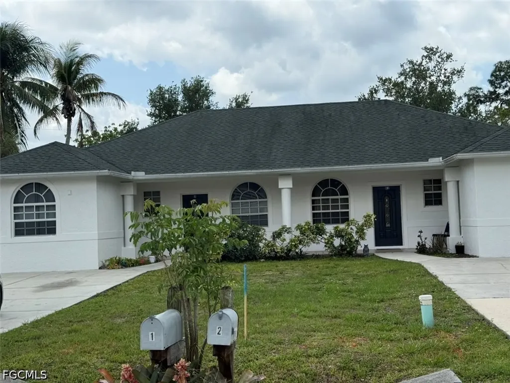 2500 Storter Avenue Naples FL 34112