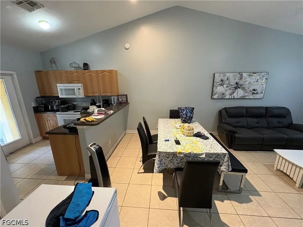 2500 Storter Avenue Naples FL 34112
