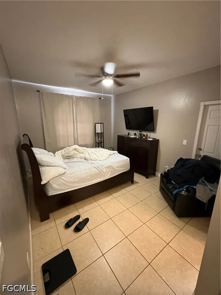 2500 Storter Avenue Naples FL 34112
