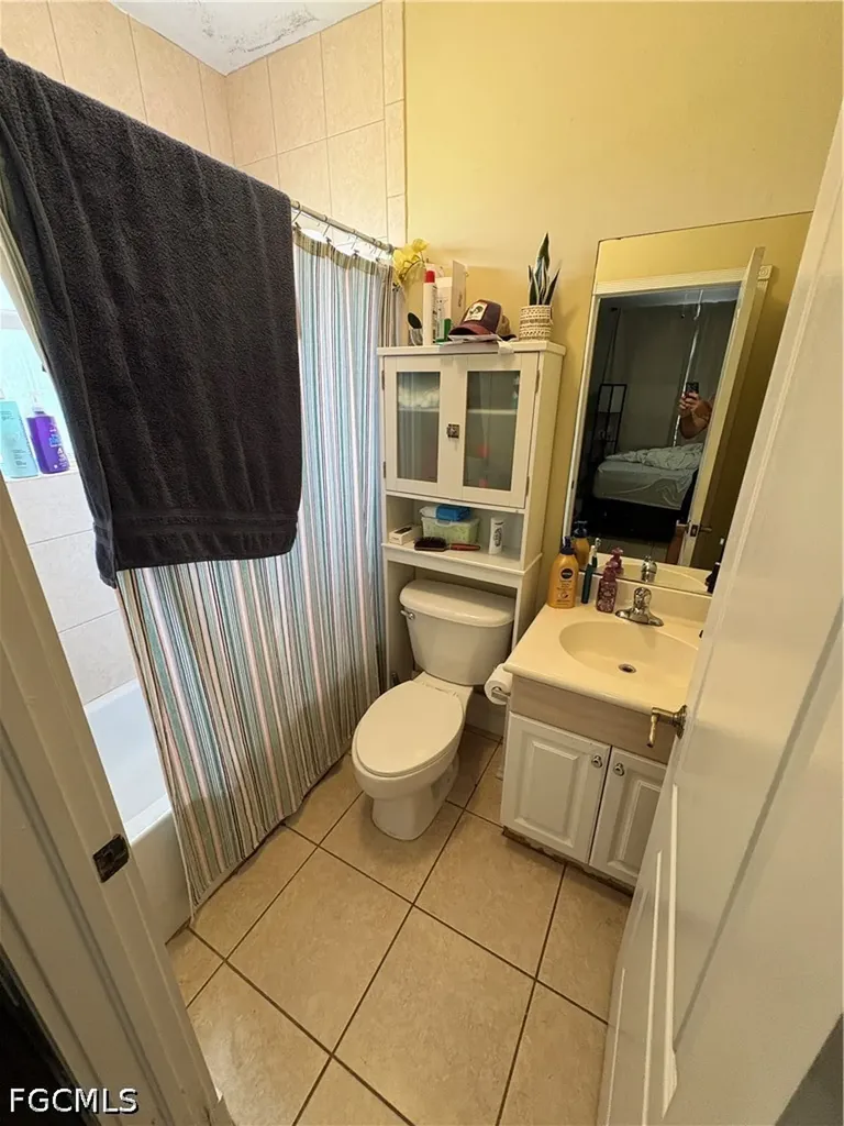 2500 Storter Avenue Naples FL 34112