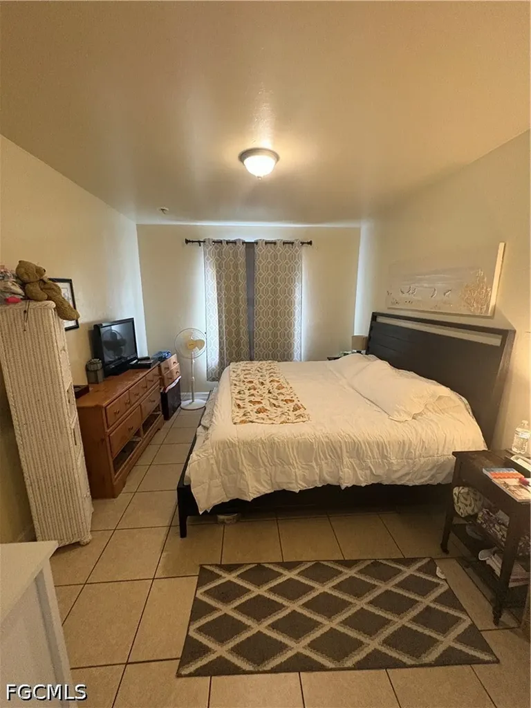2500 Storter Avenue Naples FL 34112
